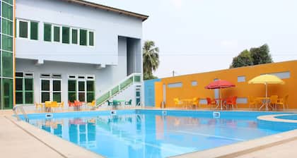 Paradisia Hotel