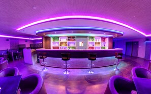 Bar lounge