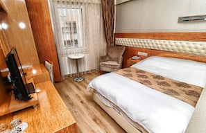 Minibar, in-room safe, soundproofing, iron/ironing board - Serenti Pamuk Hotel (Giresun)