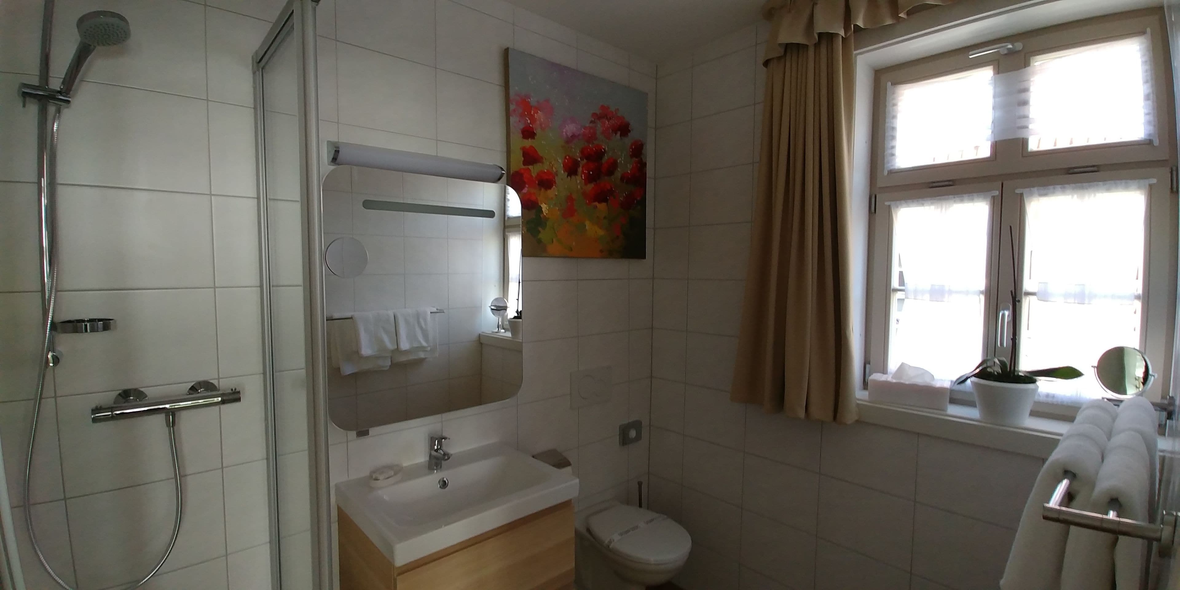 comfort double room | bathroom | shower, free toiletries, bathrobes, towels
