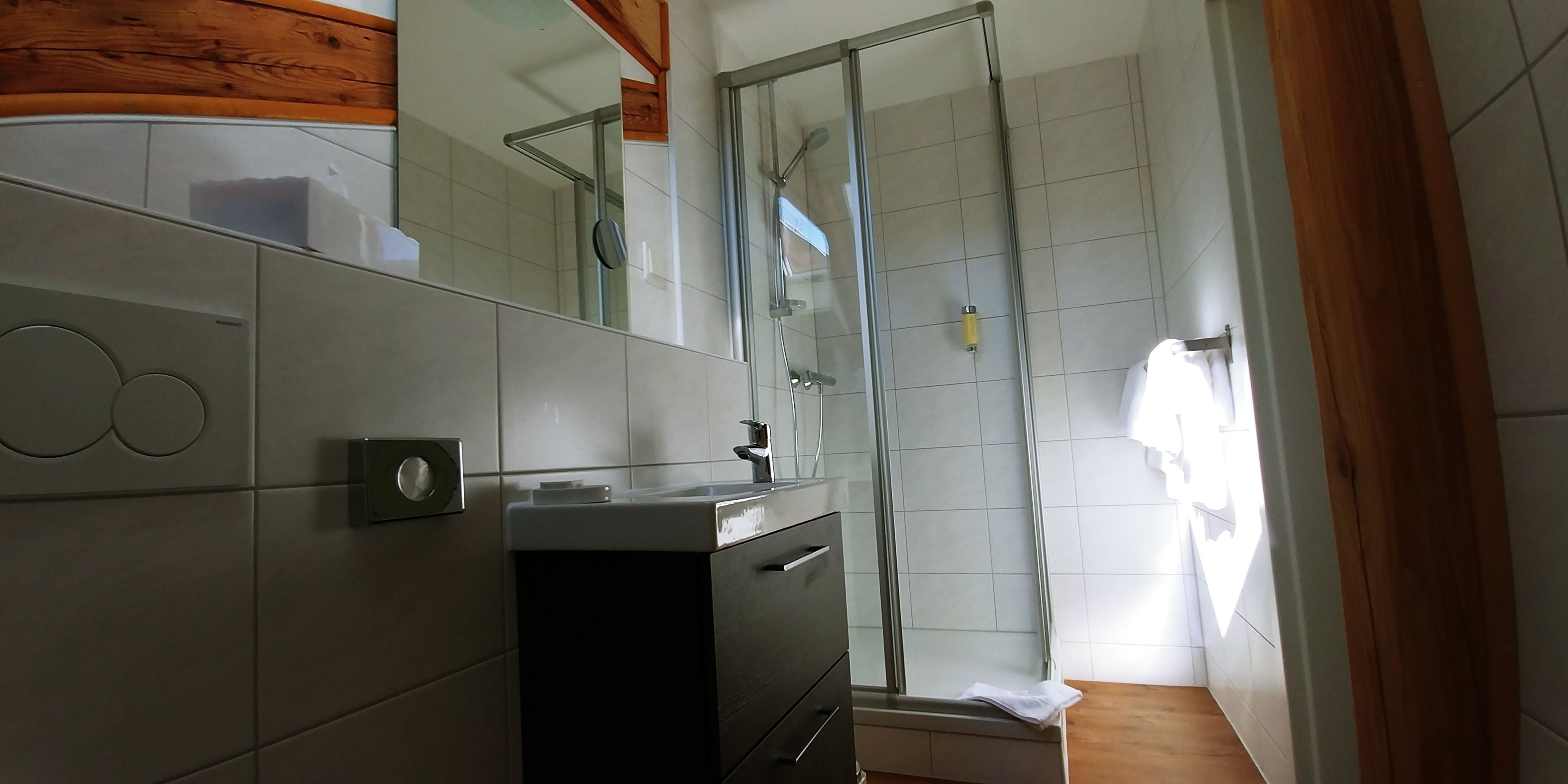 comfort double room | bathroom | shower, free toiletries, bathrobes, towels