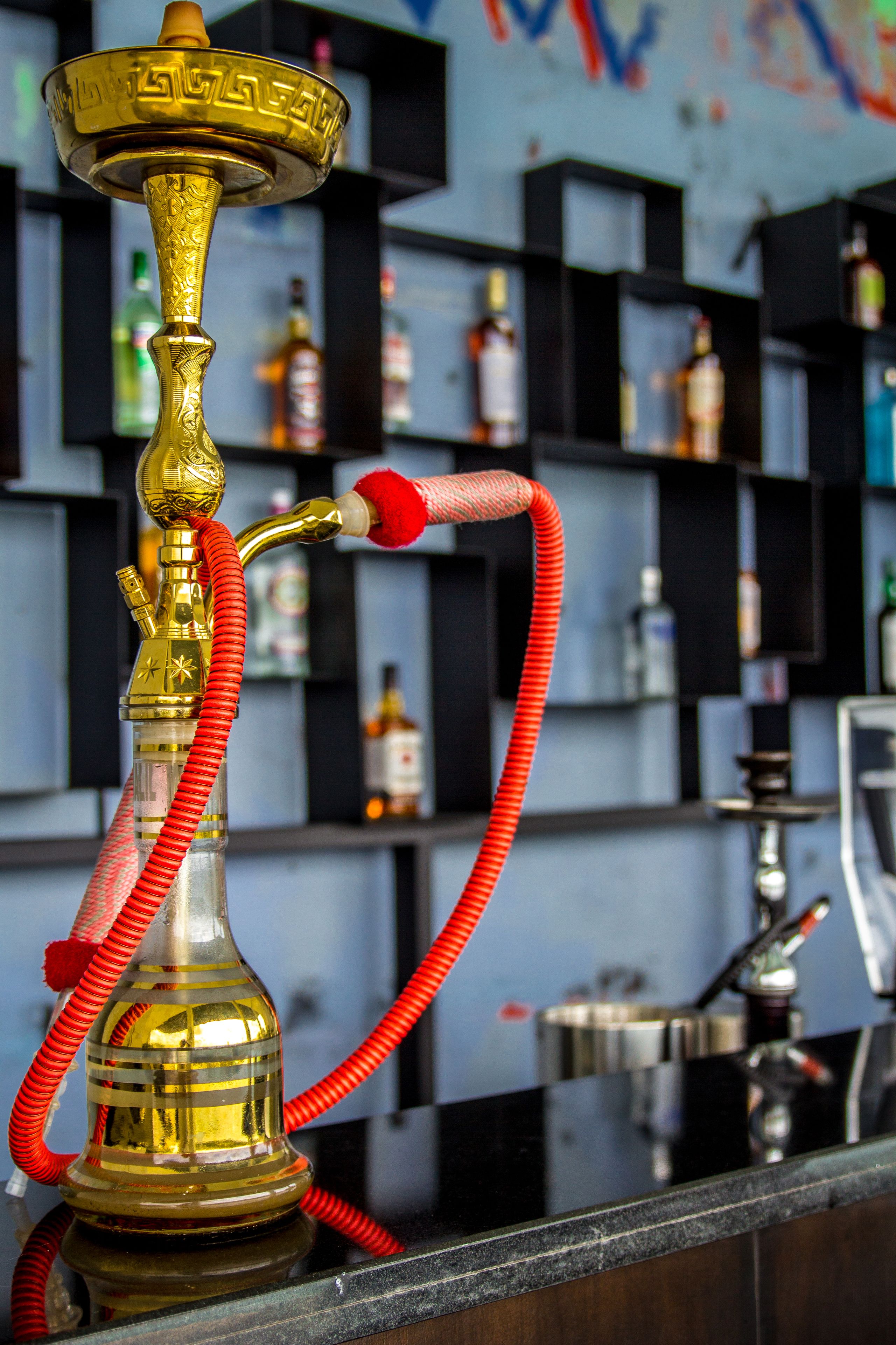 breakfast, lunch, dinner served; international cuisine