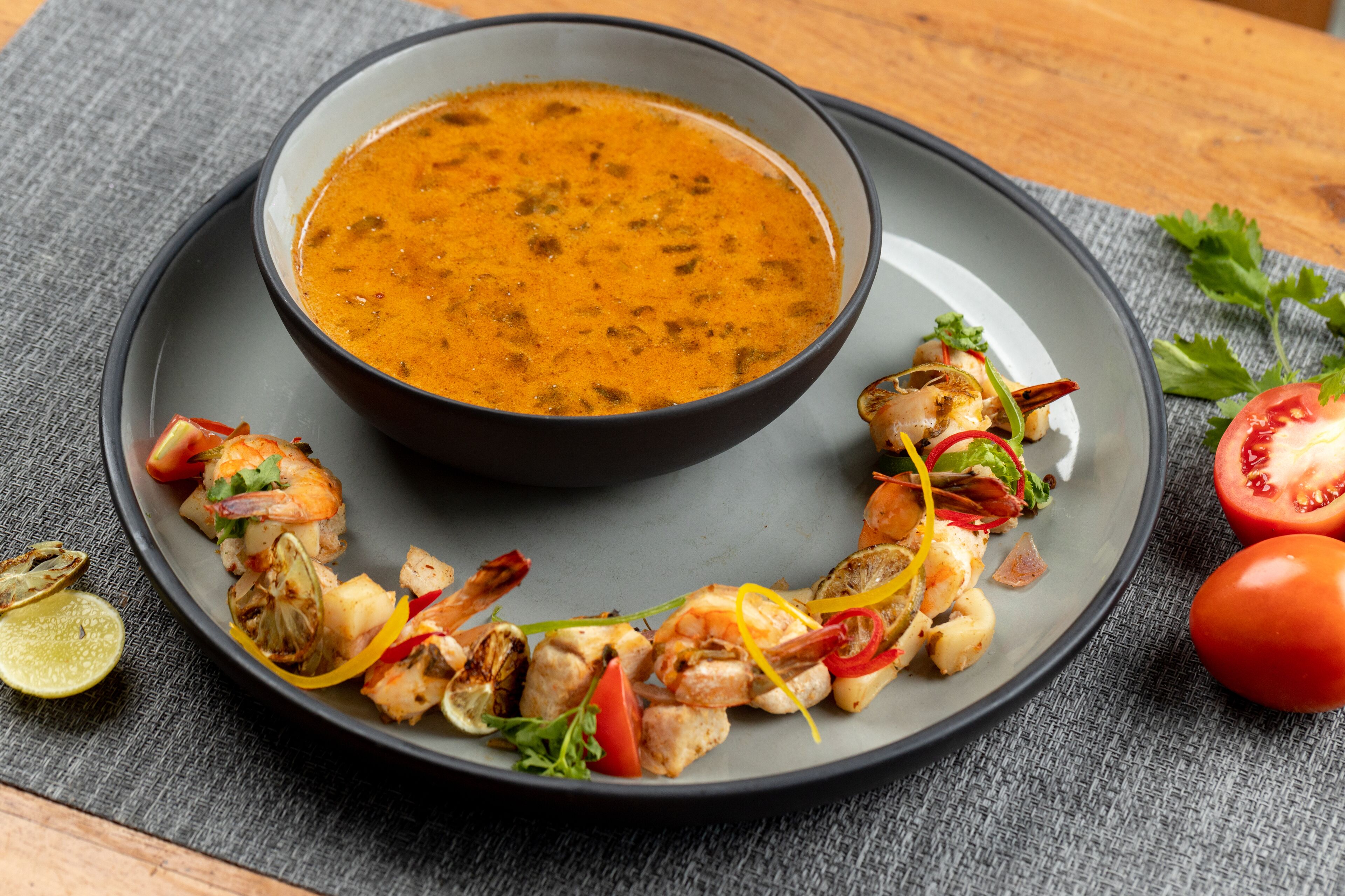 breakfast, lunch, dinner served; international cuisine