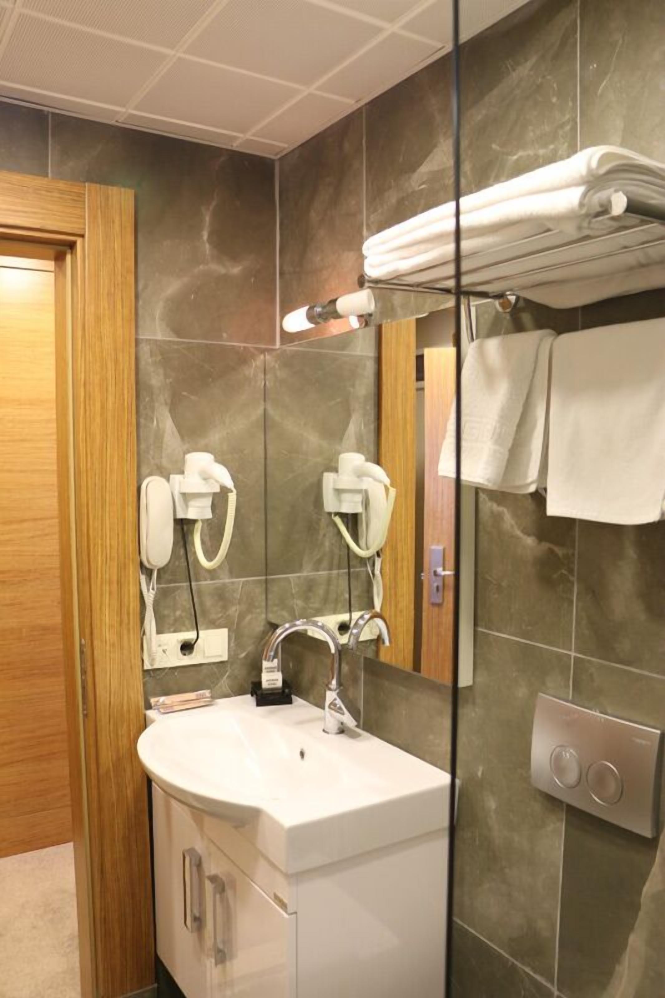 shower, free toiletries, hair dryer, bathrobes