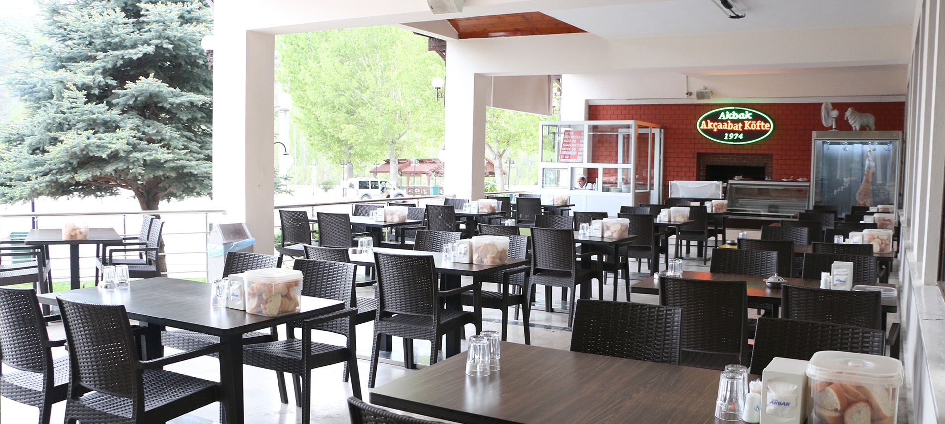 2 restaurants, breakfast, lunch, dinner served; turkish cuisine