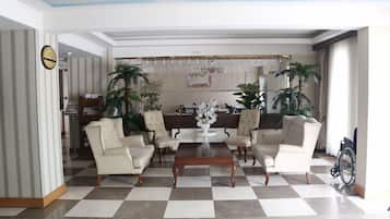 Sala de estar en el lobby