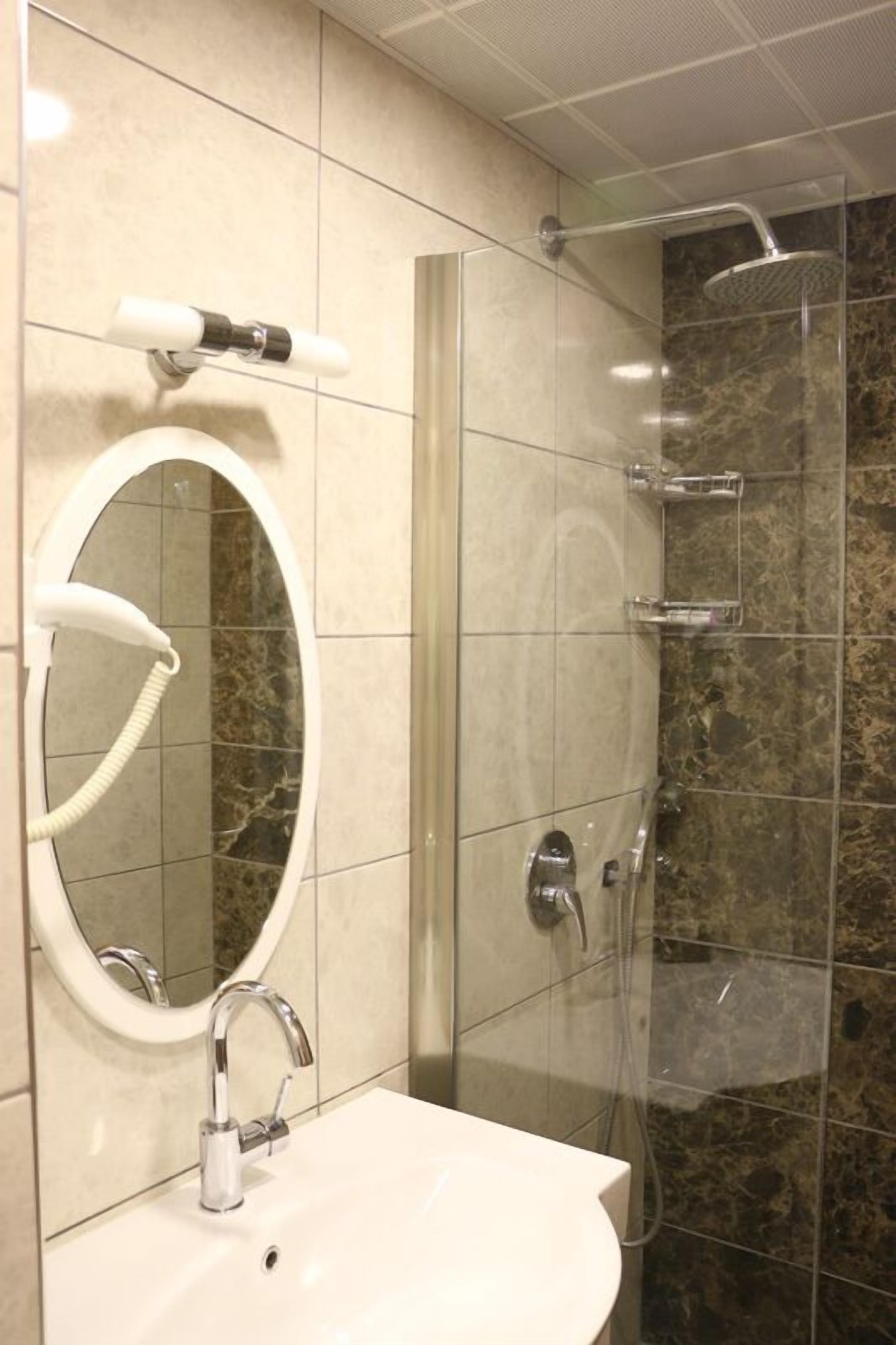 shower, free toiletries, hair dryer, bathrobes