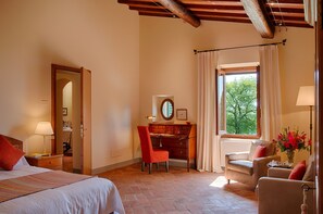 1 bedroom, Internet, bed sheets, wheelchair access - Luxury Chianti in La Farfalla in Panzano Chianti (Panzano)
