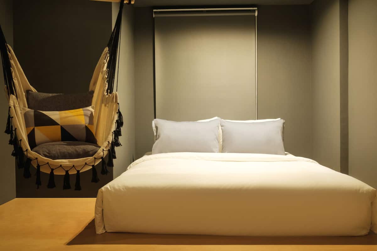 cozy double nest - free laundry, minibar | free minibar, in-room safe, desk, soundproofing