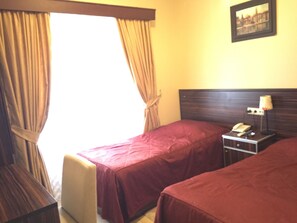 Phòng đôi hoặc 2 giường đơn | Minibar, két bảo mật tại phòng, truy cập Internet không dây miễn phí 
