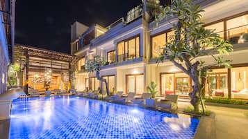 Front of property - evening/night