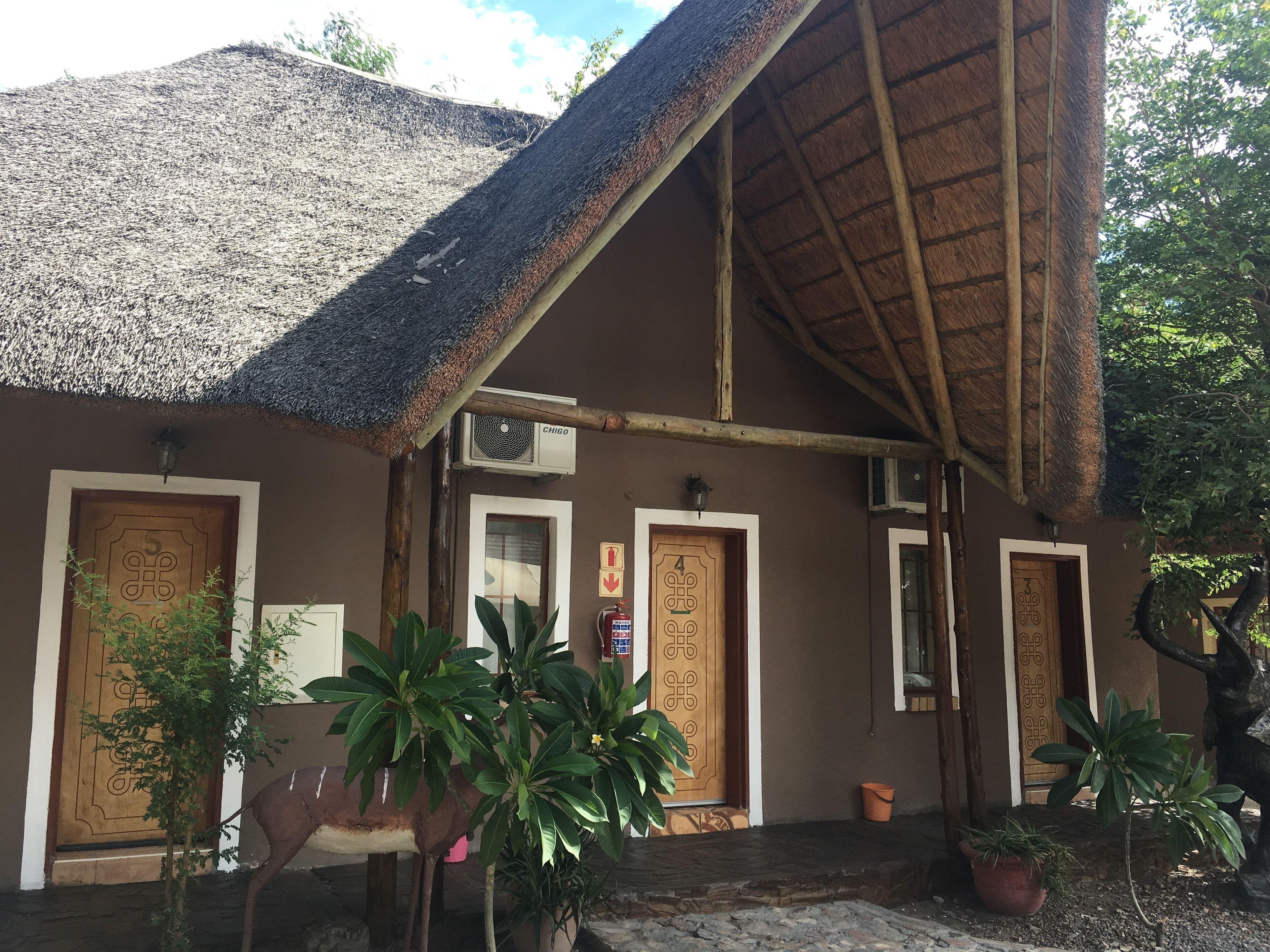 Luxury-Chalet, Kochnische, Gartenblick | Ausblick vom Zimmer