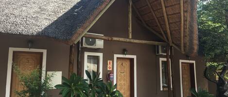 럭셔리 샬레, 간이주방, 정원 전망 | 객실에서 보이는 전망