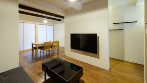 Ảnh chưa phân loại, 4 trong số 24 ảnh, nút
