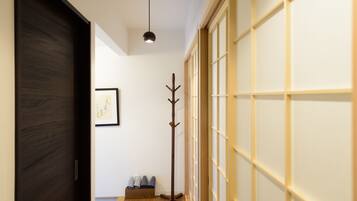 Shiki Homes | KURUMI 胡桃 | Sisäänkäynti