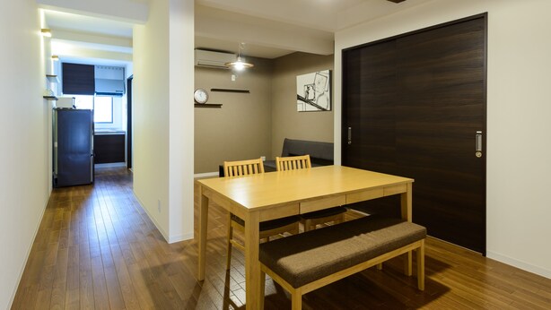Ảnh chưa phân loại, 1 trong số 24 ảnh, nút