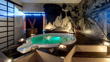 Sauna, Turkish bath/hammam, body treatments, body wraps, body scrubs