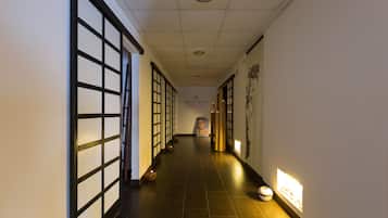 Sauna, hammam, soins corporels, enveloppements corporels