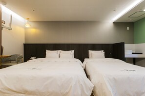 Premium bedding, memory foam beds, blackout drapes, soundproofing - Karat Hotel (Busan)