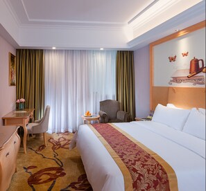 Superior Double or Twin Room - Vienna international Hotel(Dameisha store) (Shenzhen)