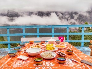 Desayuno (CNY 35 por persona)