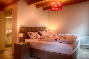 Double Room | Premium bedding, cots/infant beds, rollaway beds, free WiFi - Roerdinkhof (Winterswijk Woold)