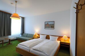 In-room safe, desk, soundproofing, cots/infant beds