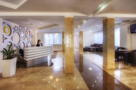 Reception. Tsaghkahovit