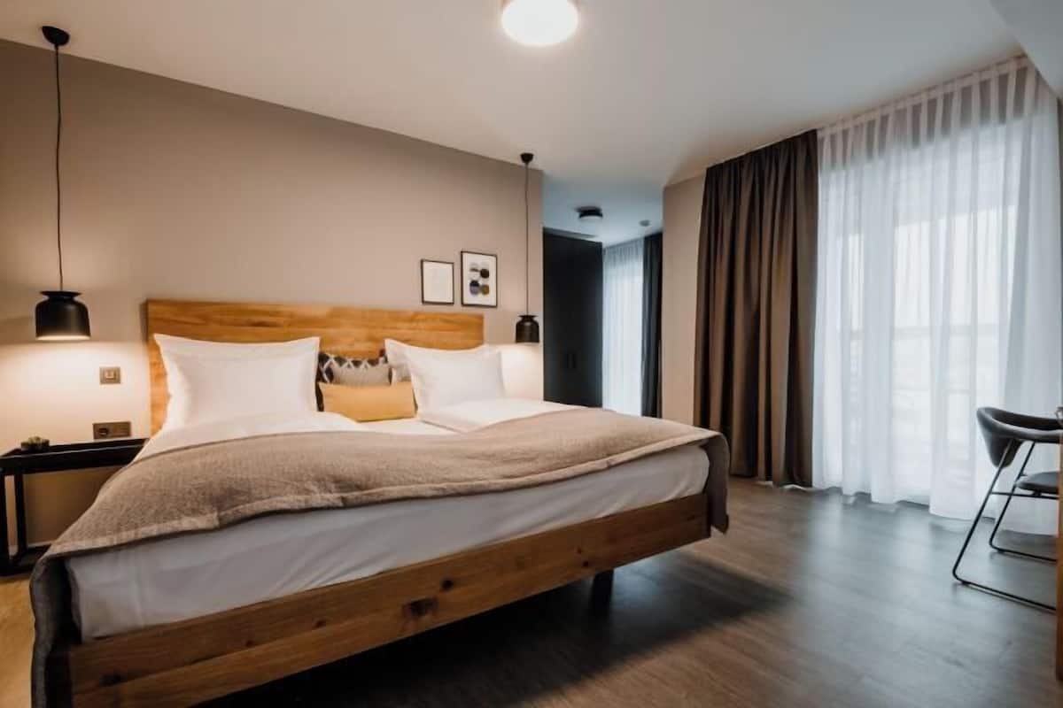 1 habitación, ropa de cama de alta calidad y edredón