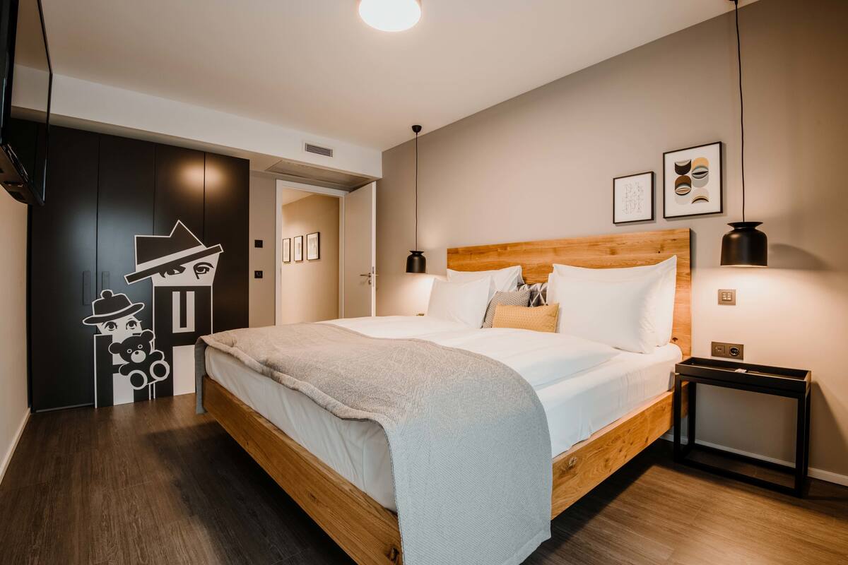 Ropa de cama de alta calidad, cubrecamas y colchones con efecto memoria 