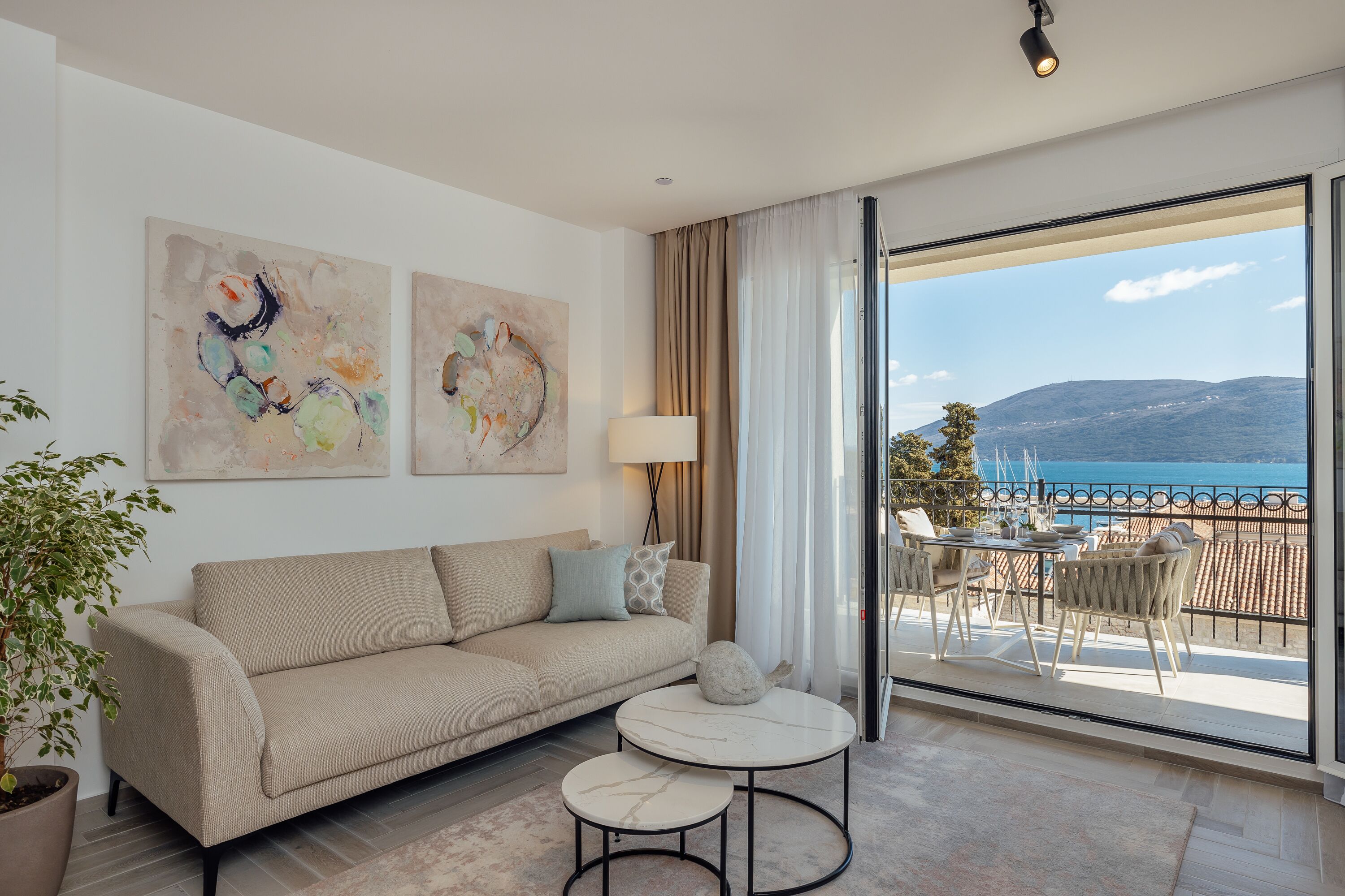 two bedroom apartment sea view - residential building | living area | 55-inch smart tv with satellite channels, tv