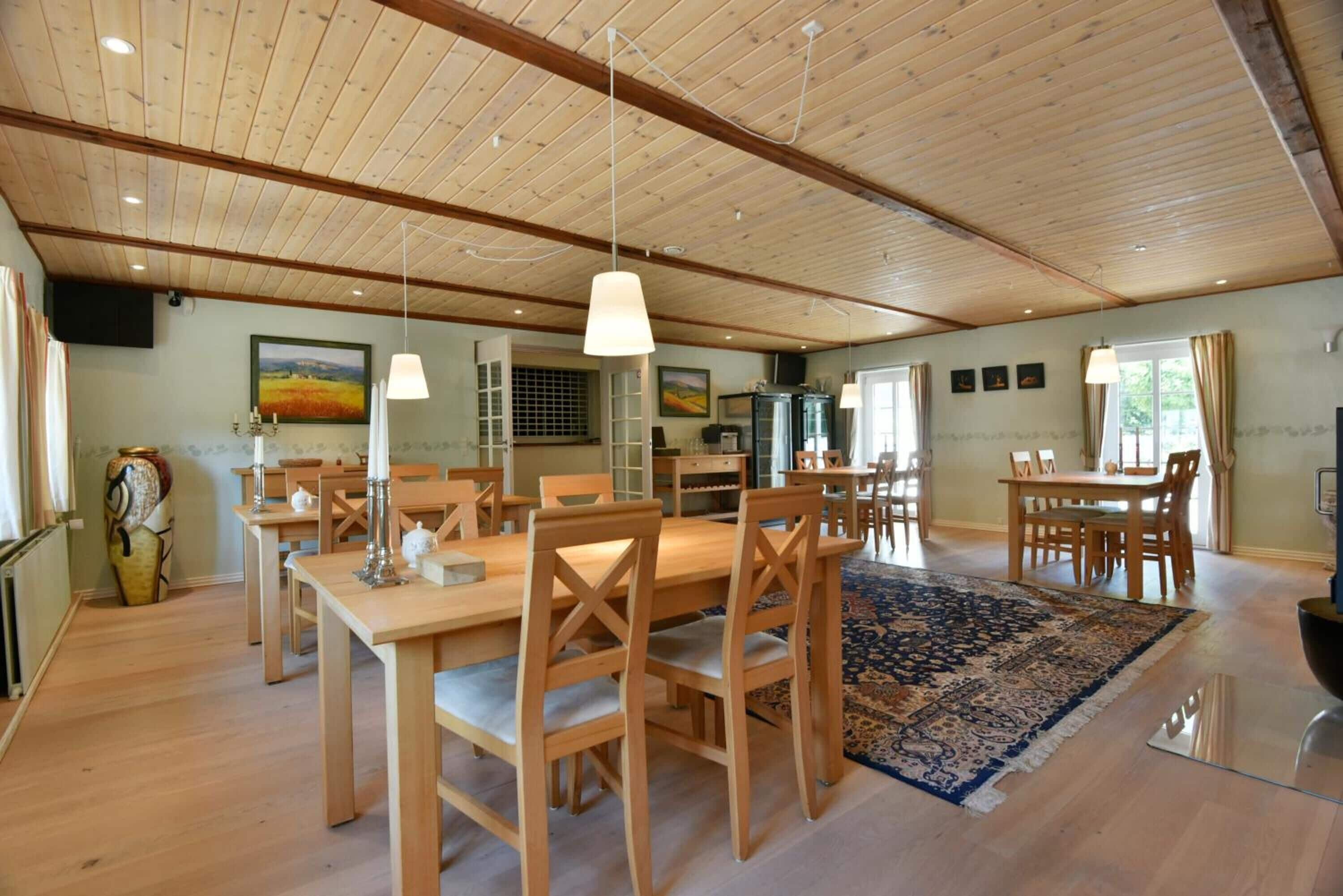 Coffee/tea maker, electric kettle