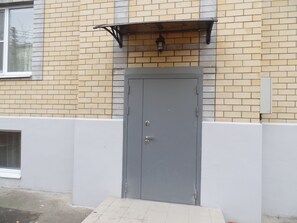 Property entrance - Apartments City Krasnodar (Krasnodar)