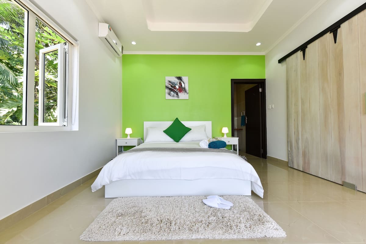 In-room safe, blackout drapes, iron/ironing board