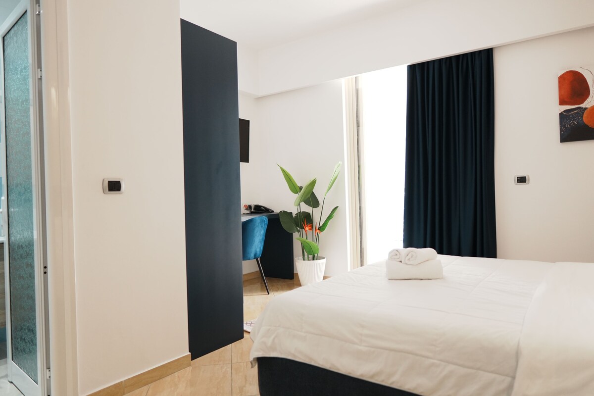 In-room safe, desk, blackout drapes, WiFi (free)