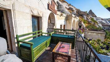 King Cave Suite | Terrace/patio
