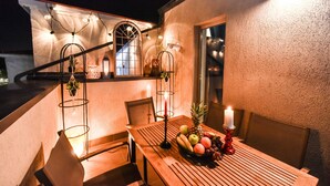 Exclusive Penthouse, 2 Bedrooms, Terrace, River View | Balcony