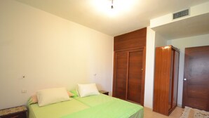 Appartement | 1 chambre, bureau, rideaux d’obscurcissement, décor unique