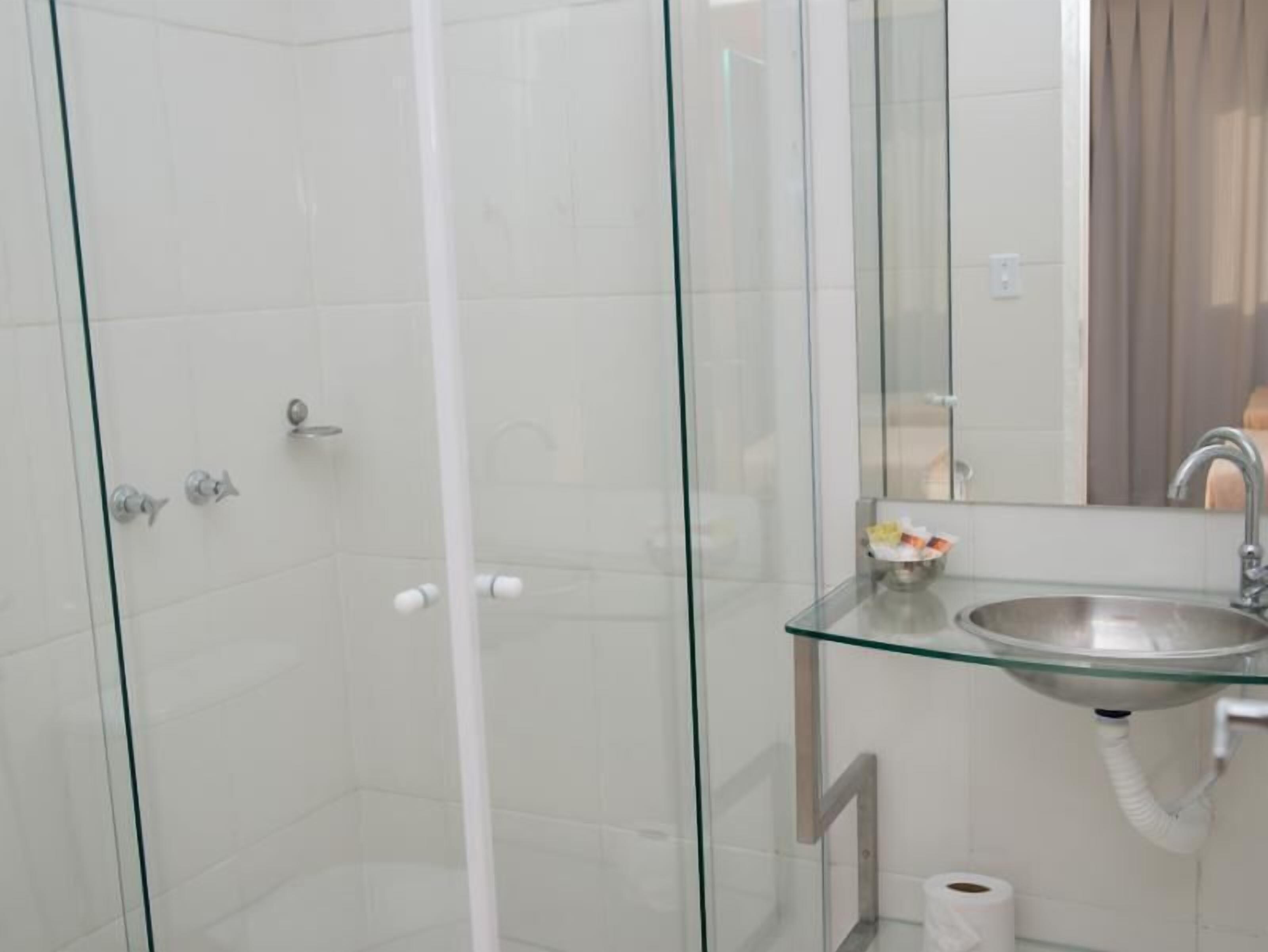 shower, free toiletries, hair dryer