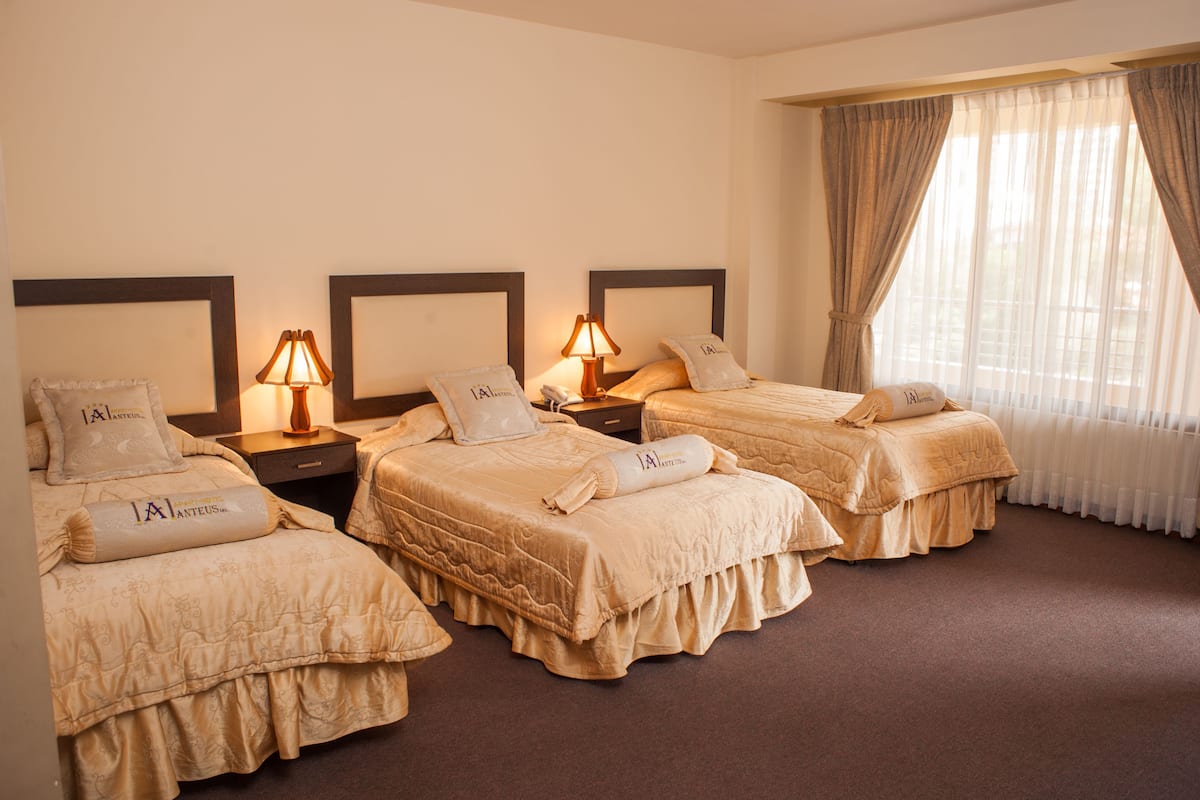 Triple Room | 1 bedroom, premium bedding, minibar, desk
