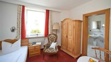 1 Schlafzimmer, Zimmersafe, Schreibtisch, WLAN