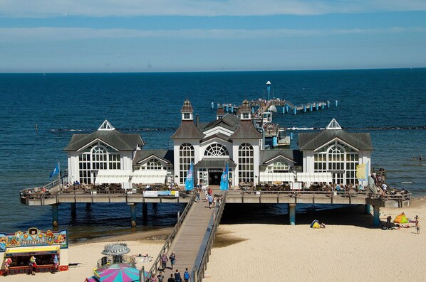 Imagen sin descripción, 1 de 45, botón