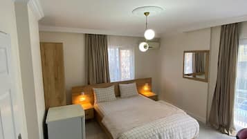 Standard Apartment | 1 bedroom, iron/ironing board, free WiFi