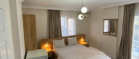 Standard-Apartment | 1 Schlafzimmer, Bügeleisen/Bügelbrett, kostenloses WLAN