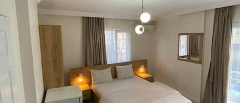 Standard Apartment | 1 bedroom, iron/ironing board, free WiFi