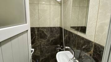 Shower, towels