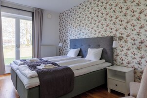 Classic Double Room | Premium bedding, blackout drapes, iron/ironing board, free WiFi