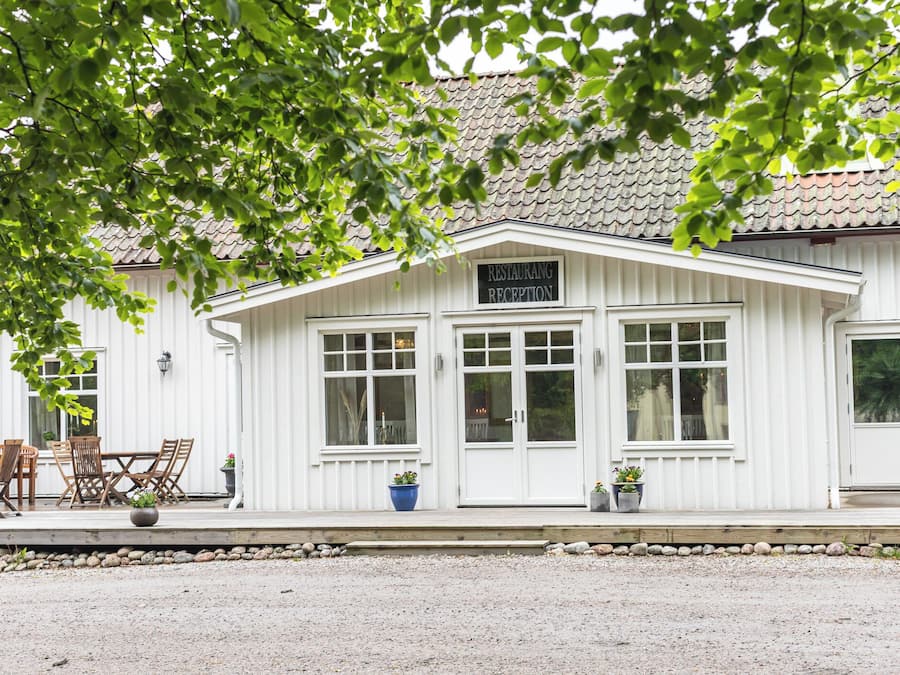 Dinner served, international cuisine