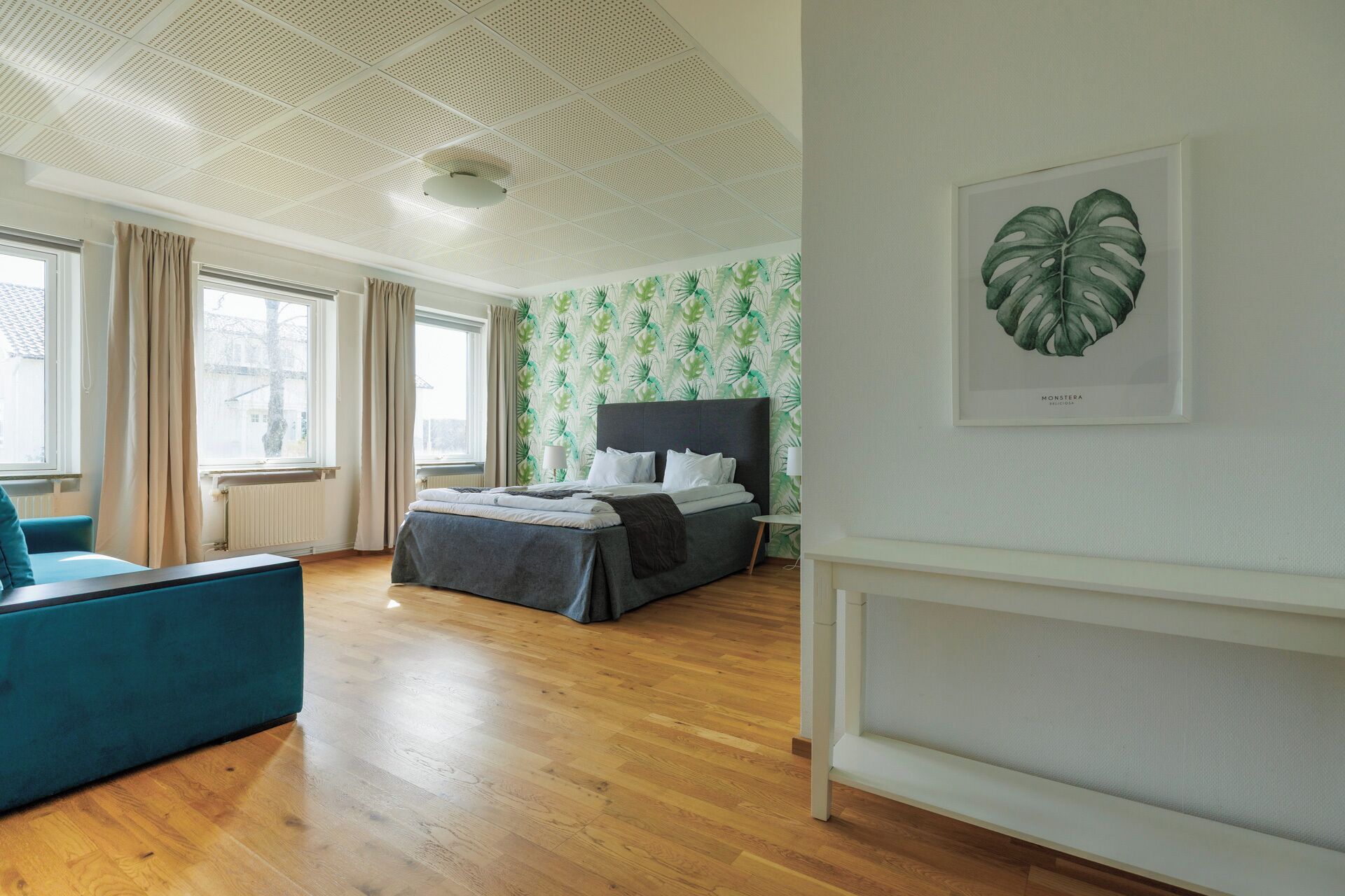 Superior kamer | Luxe beddengoed, verduisterende gordijnen, een strijkplank/strijkijzer