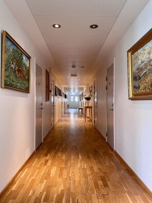 Hallway - Hensbacka Hotell (Munkedal)